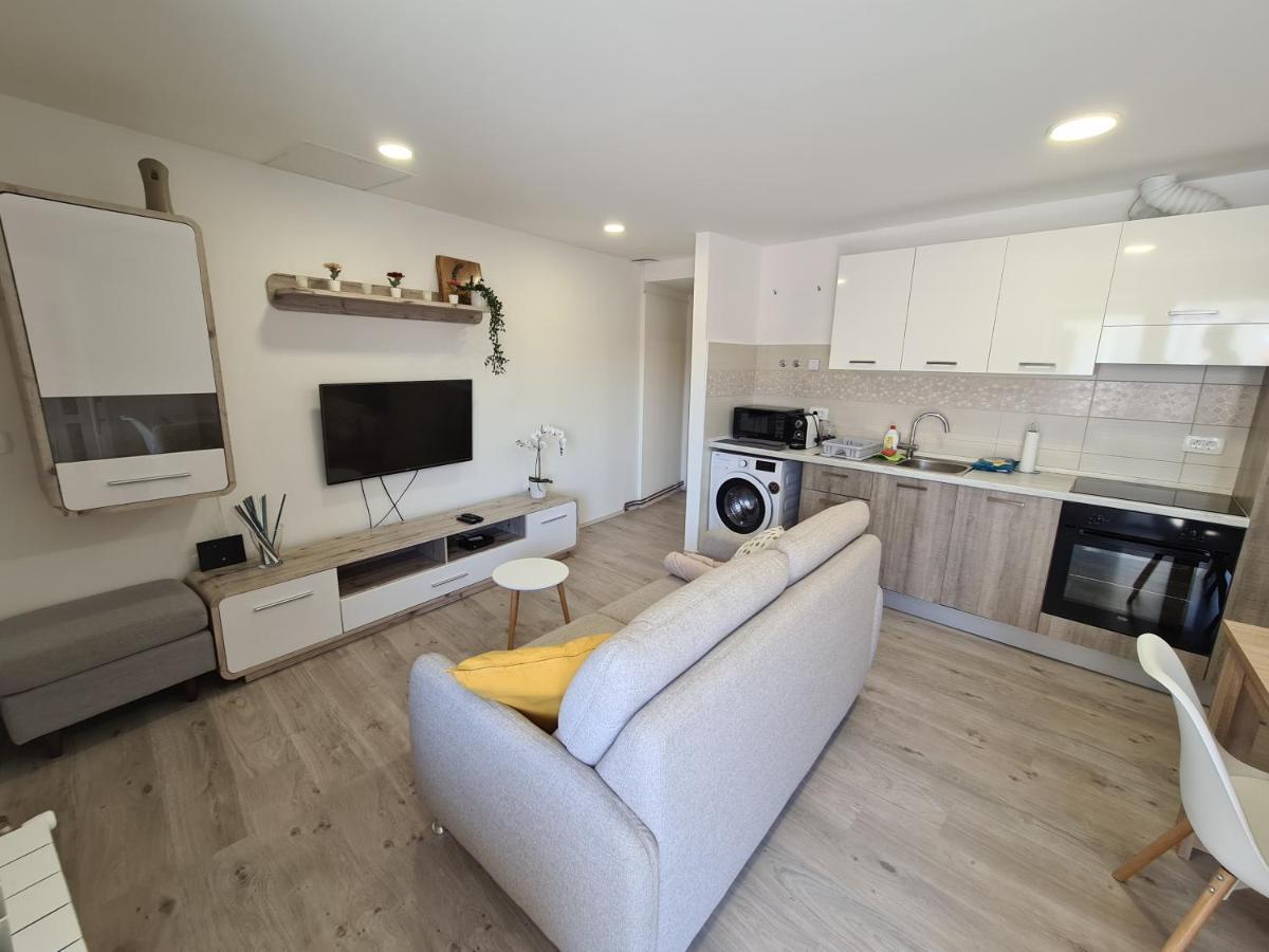 Apartma Iva Apartment *